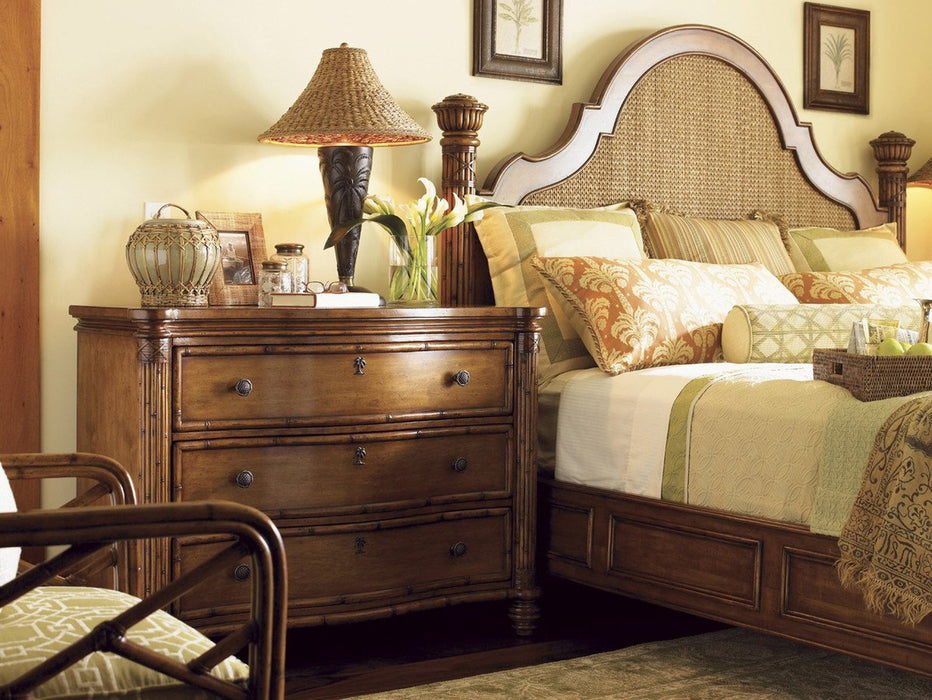 Tommy Bahama Home Island Estate Round Hill Bed