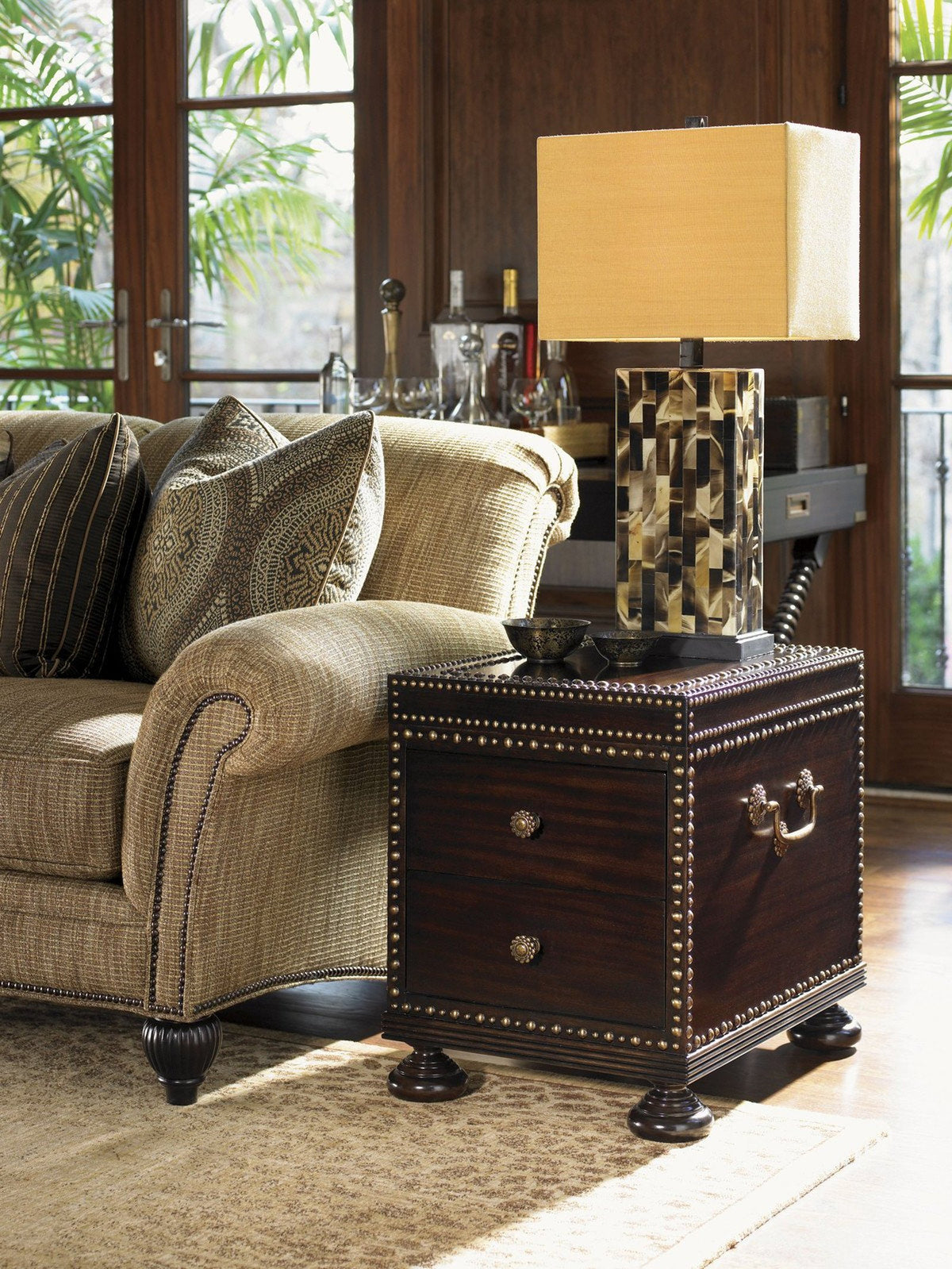 Tommy Bahama Home Royal Kahala Sunset Cay Lamp Table