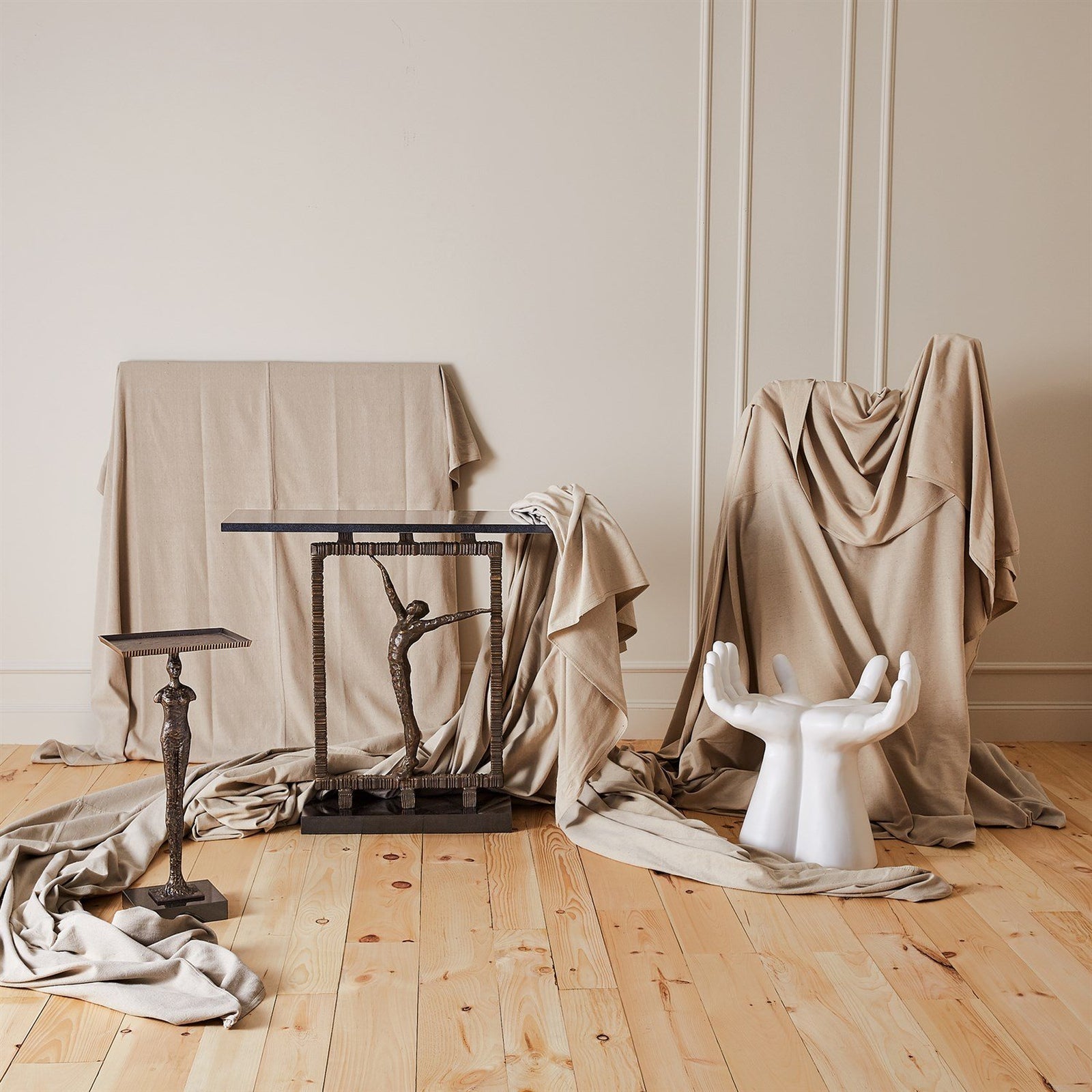 Global Views Reach Out Of The Box Console