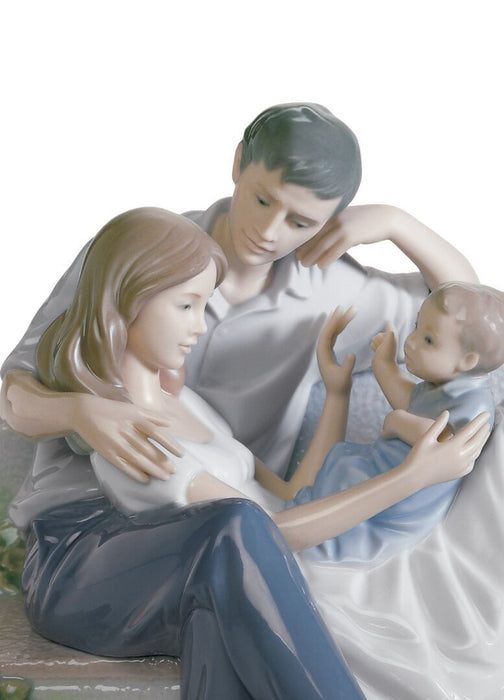 Lladro A Priceless Moment Couple Figurine