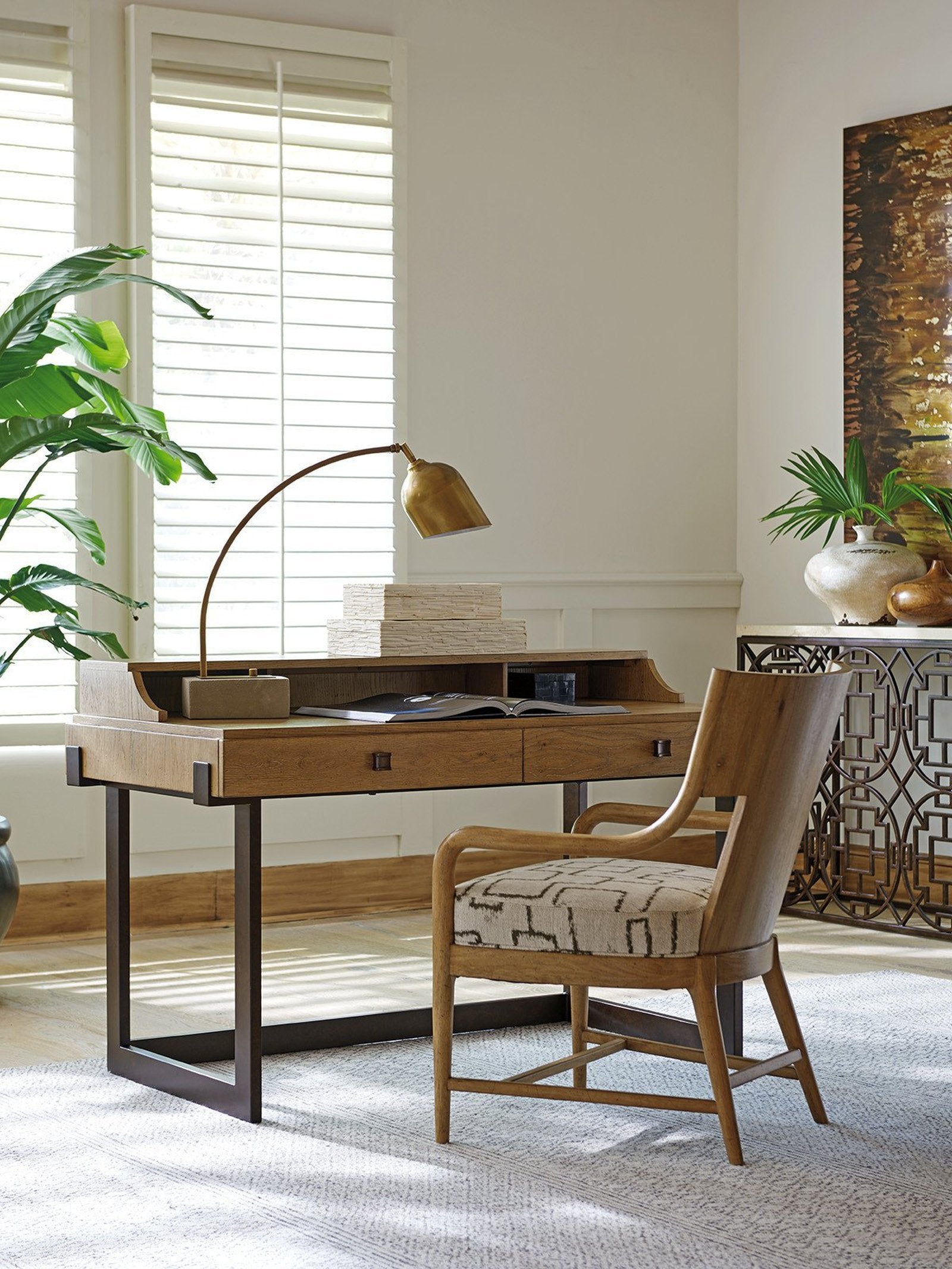 Tommy Bahama Home Los Altos Kendelston Writing Desk