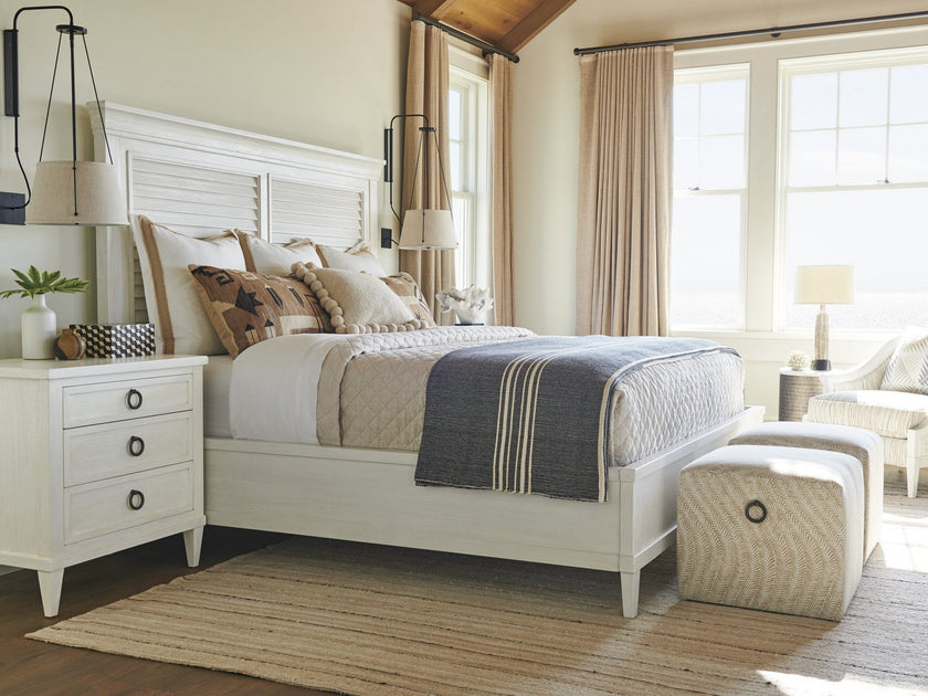 Tommy Bahama Home Ocean Breeze Royal Palm Louvered Bed