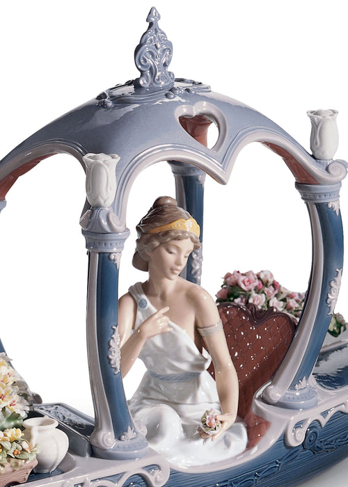 Lladro Gondola of Love goddess Sculpture Limited Edition