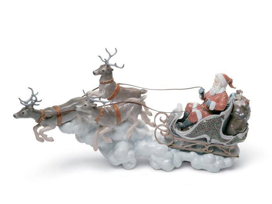 Lladro Santa's Midnight Ride Sleigh Figurine Limited Edition