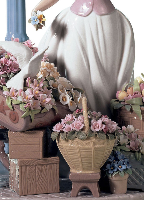 Lladro Flowers for Everyone Sculpture