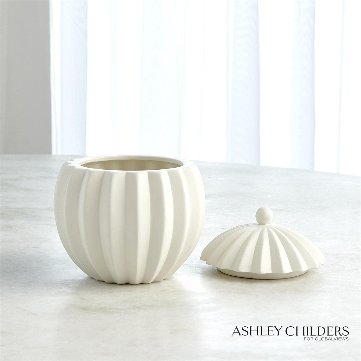 Global Views Matte White Spicchi Line Bowl with Lid