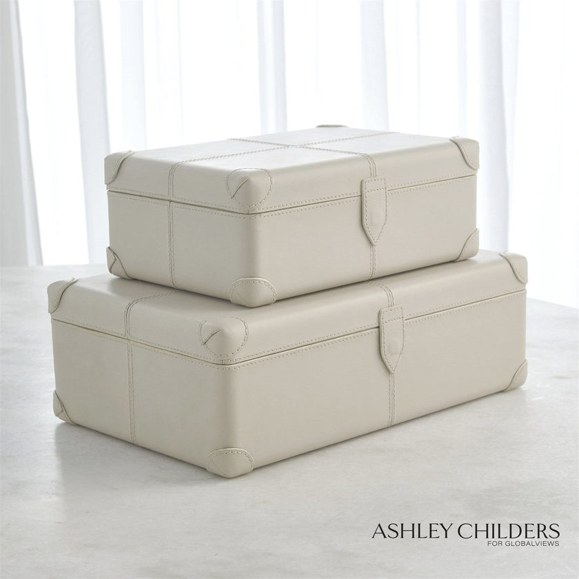 Global Views Tiburtina Box by Ashley Childers