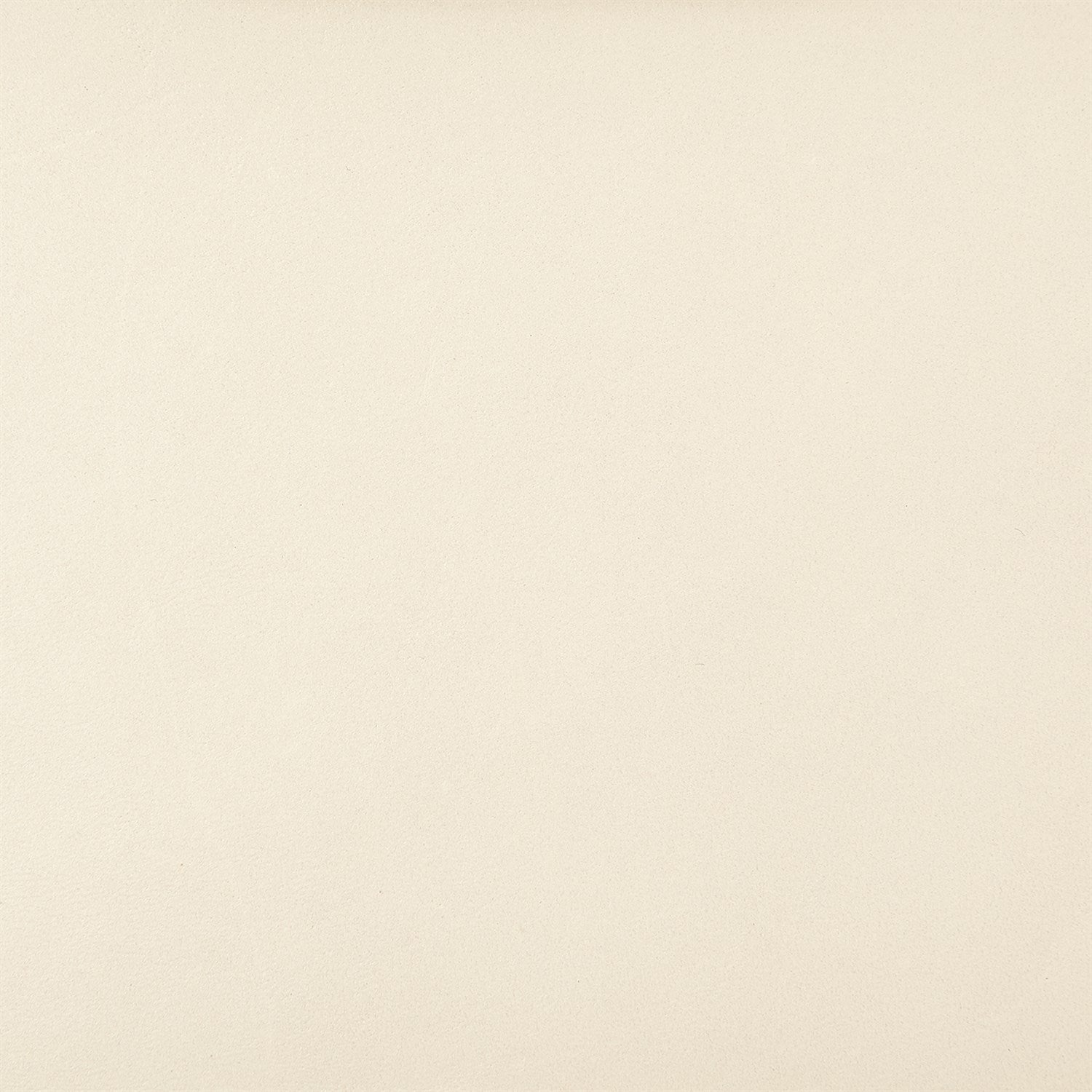 Global Views Colette Pouf