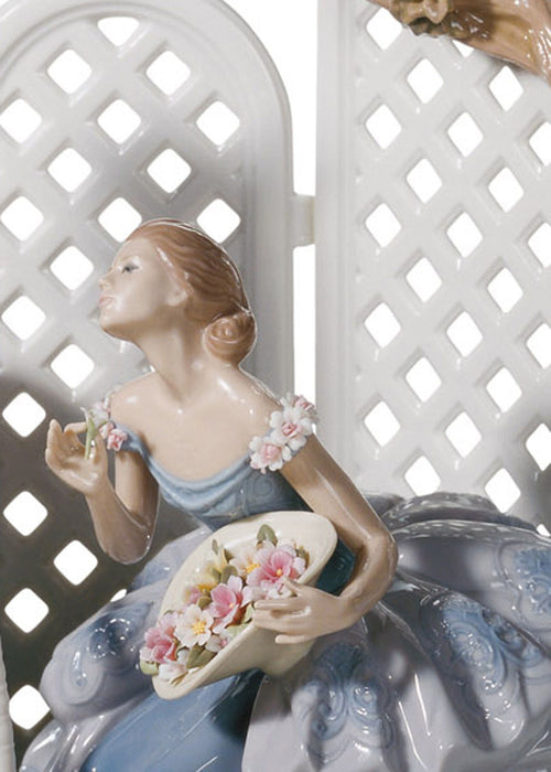 Lladro Garden of Romance Women Figurine Limited Edition