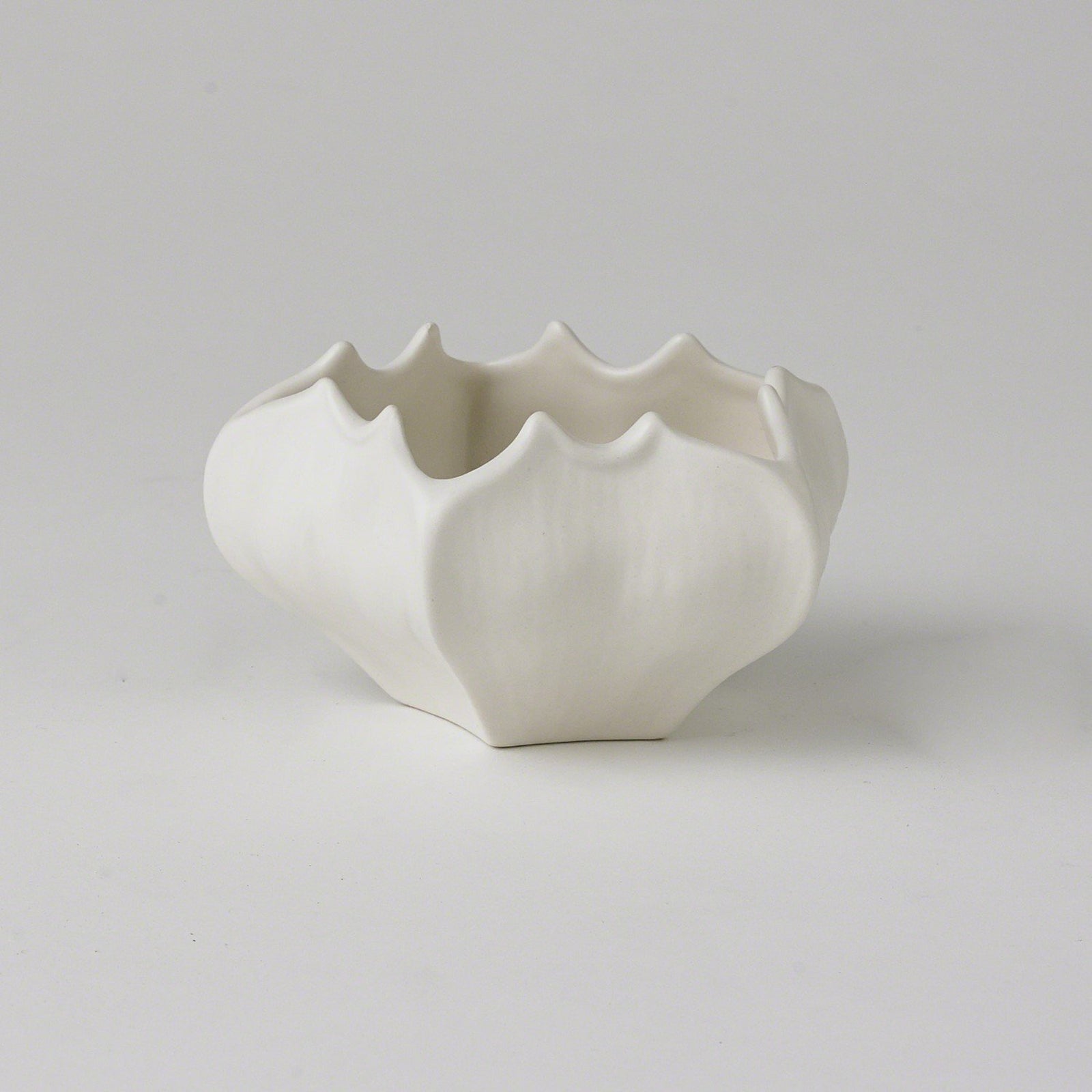 Global Views Mini Star Fruit Bowl