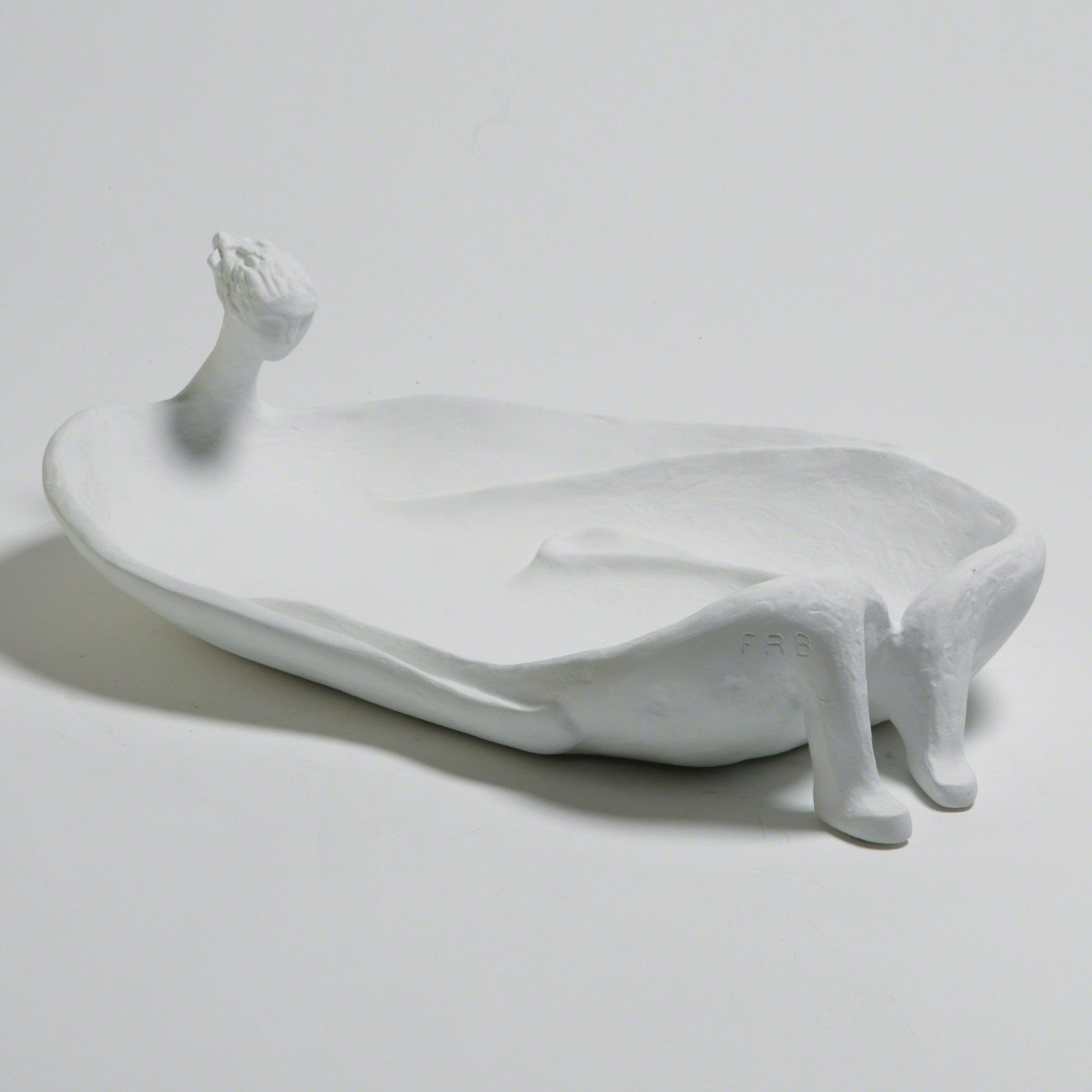 Global Views White La Femme Baignoire Sculpture