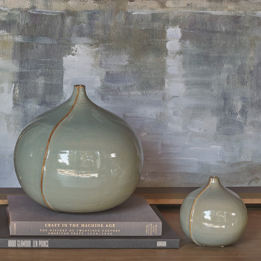 Global Views Blue Milo Vase