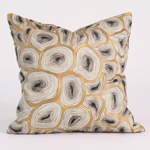 Global Views Agate Pillow-Black/Gold