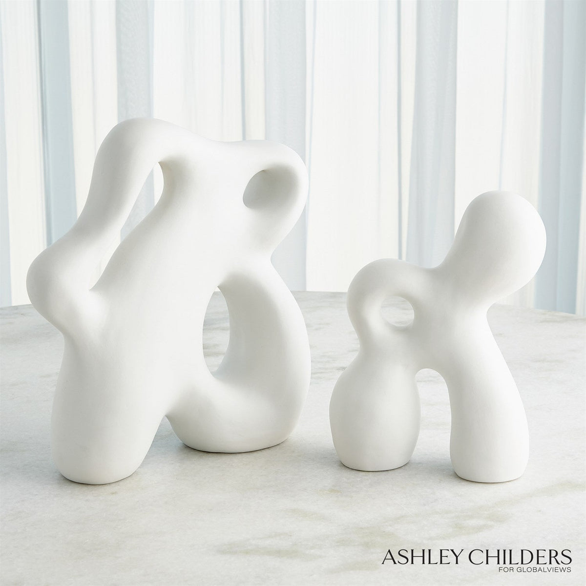 Global Views Matte White Ronan Sculpture