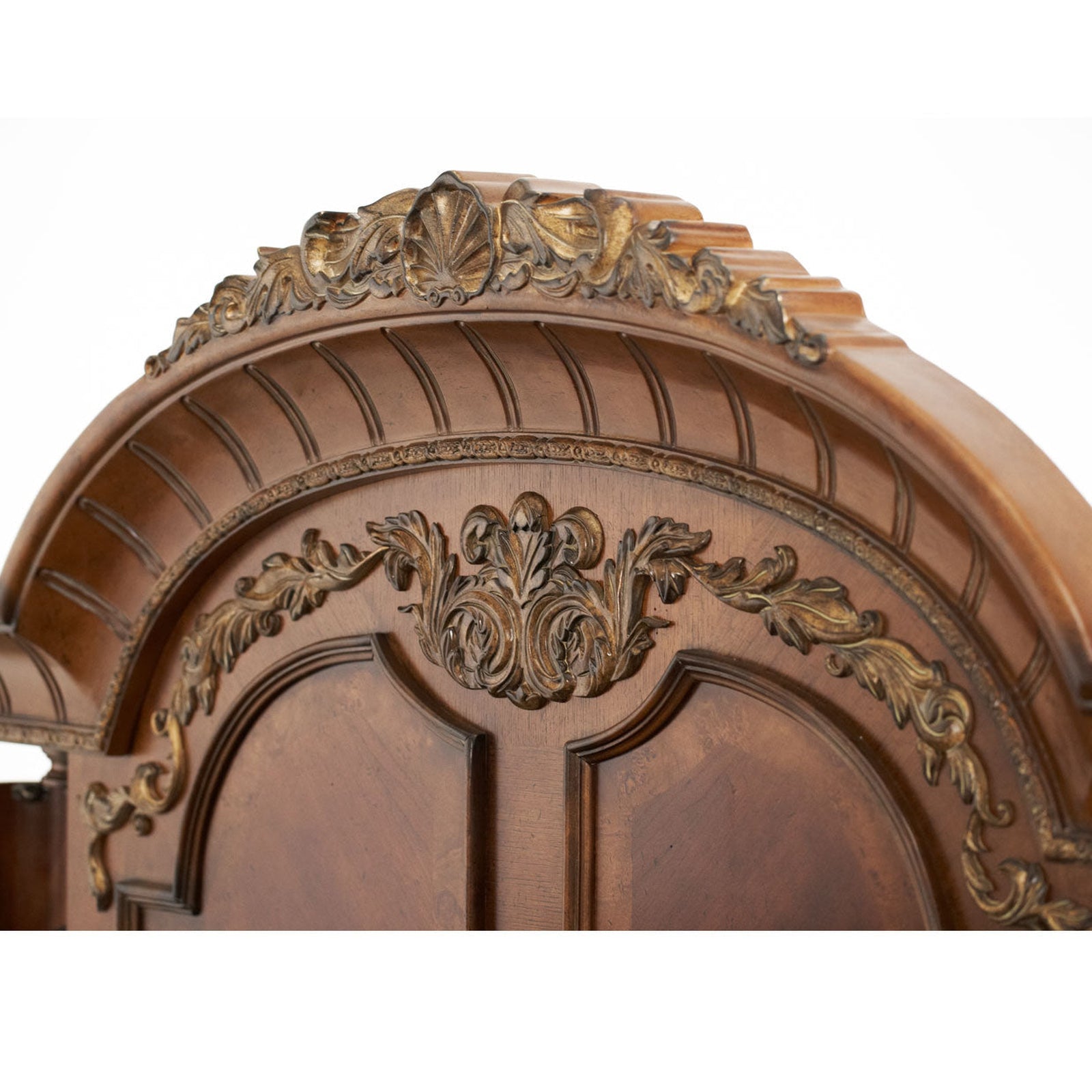 Michael Amini Villa Valencia Canopy Bed