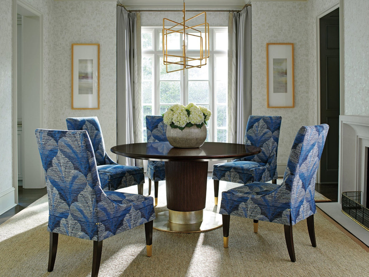 Lexington Carlyle Waldorf Round Dining Table Clearance