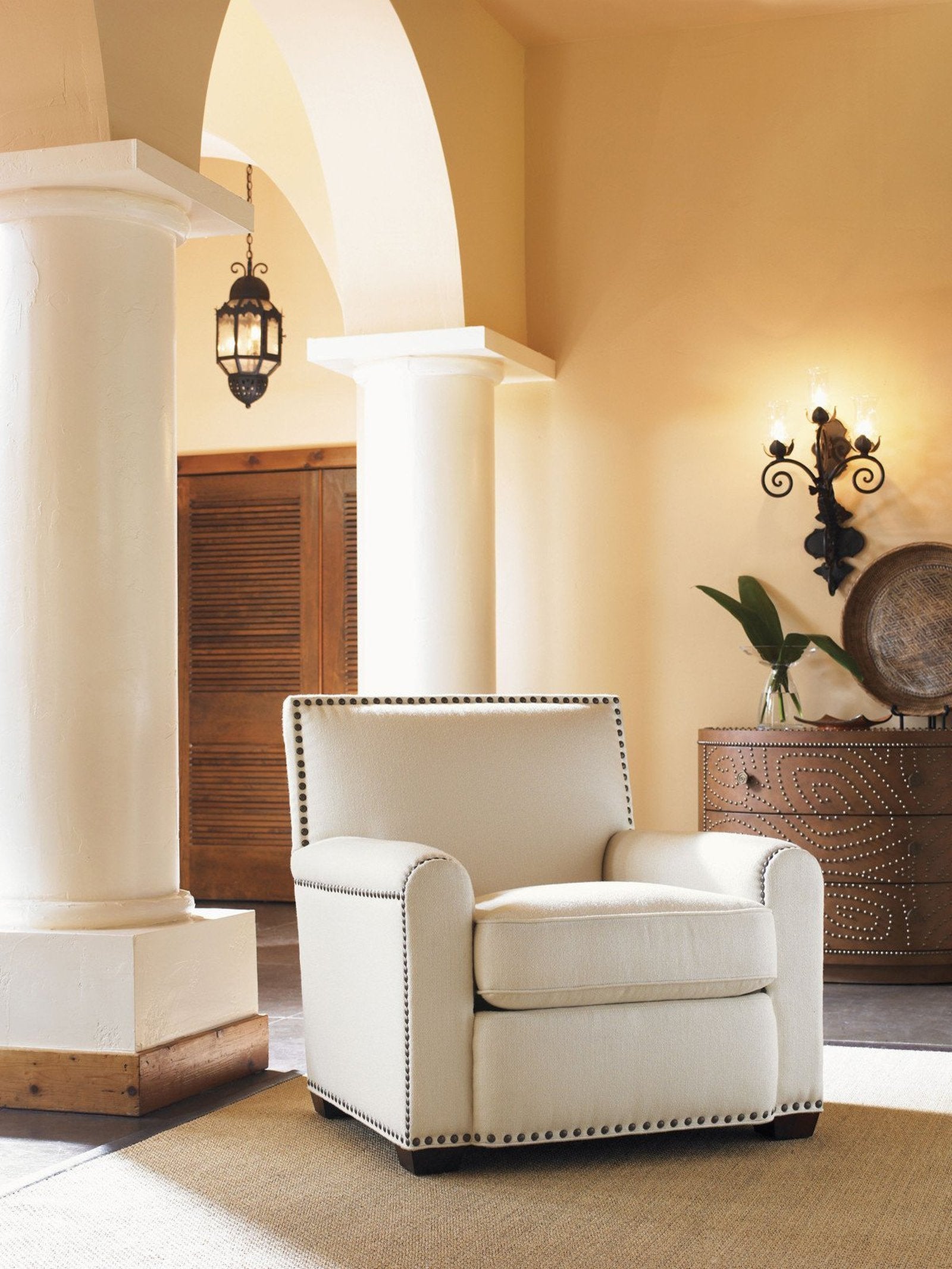 Tommy Bahama Home Tommy Bahama Upholstery Stirling Park Chair (Swivel / Without Swivel)