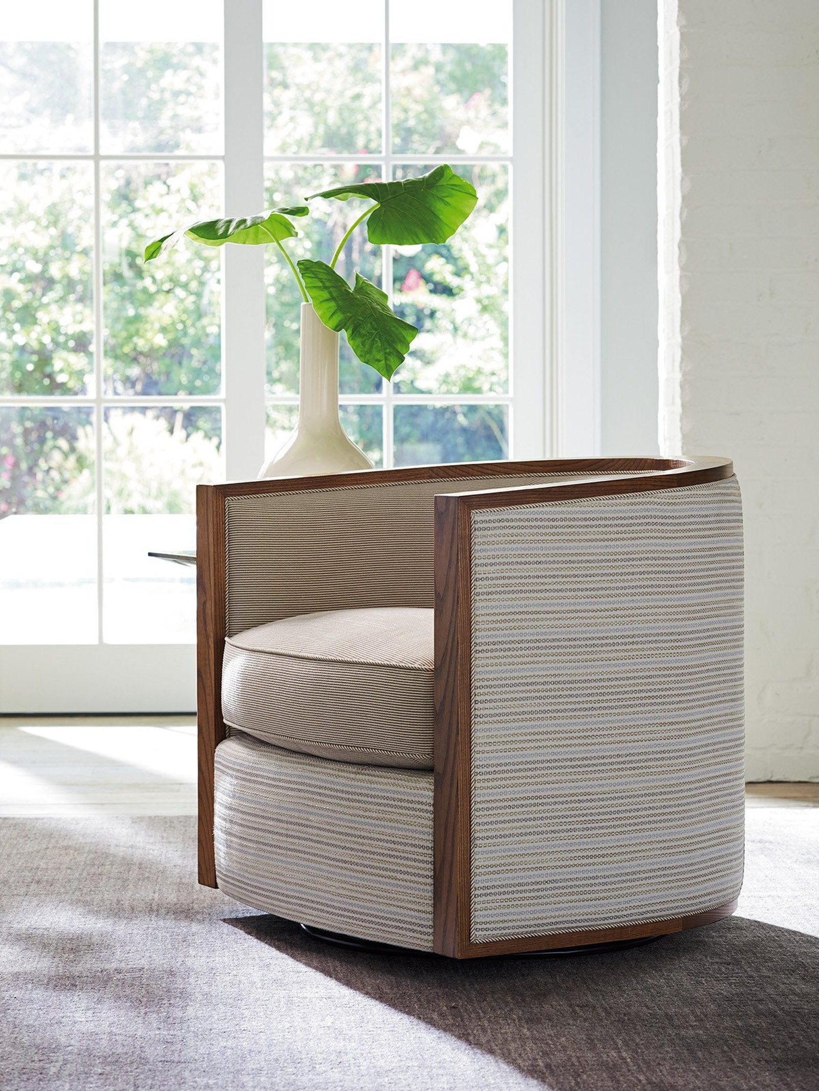 Lexington Palermo Swivel Chair