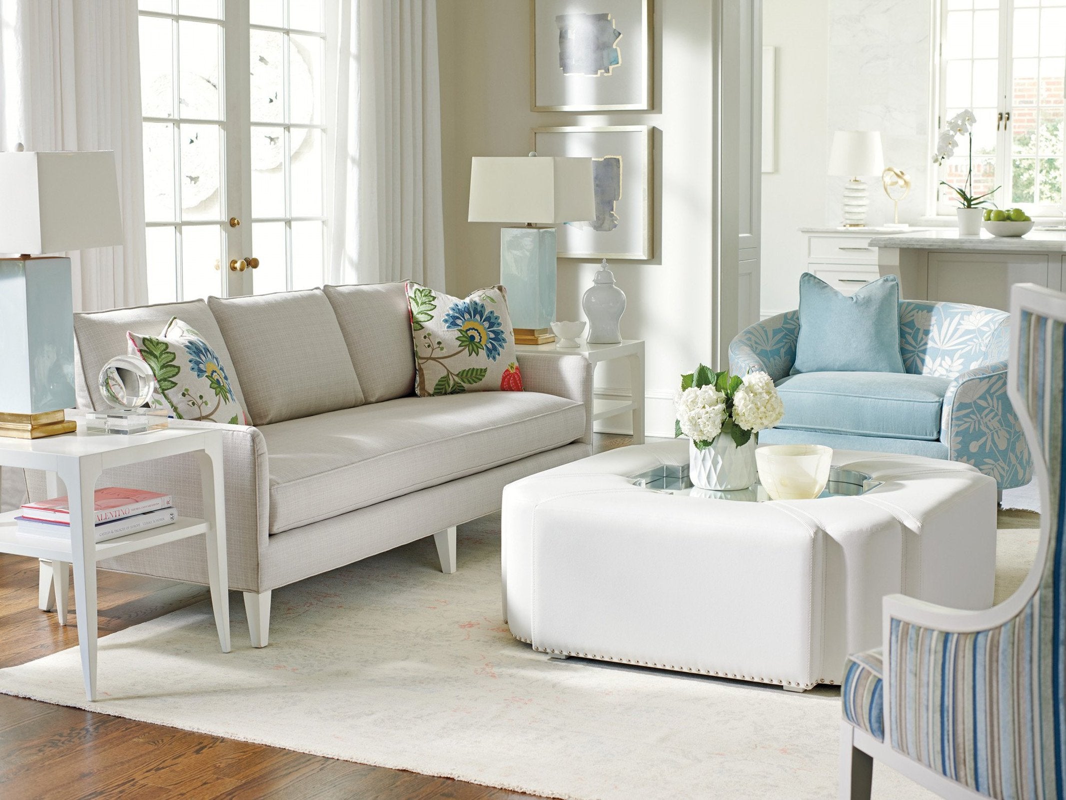 Lexington Avondale Brookline Sofa