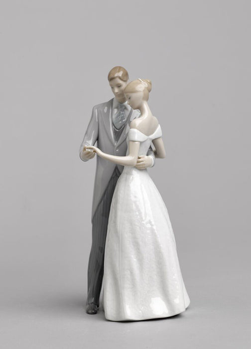 Lladro Together Forever Couple Figurine