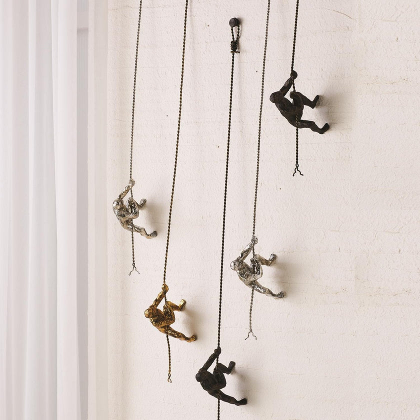 Global Views Climbing Wall Mounted