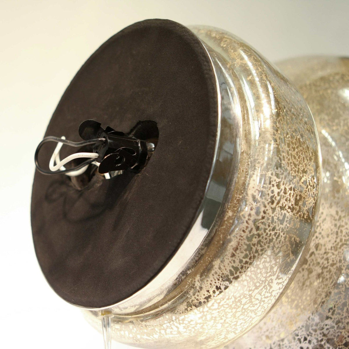 Global Views Inner Light Lamp