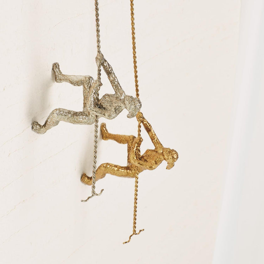 Global Views Climbing Wall Mounted
