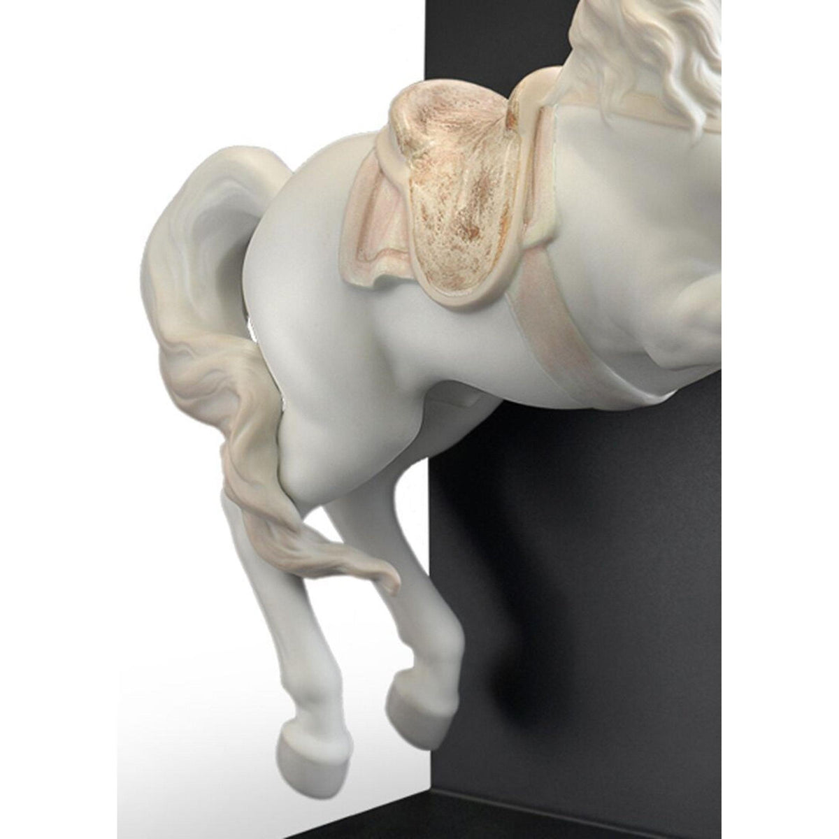 Lladro Horse On Courbette Table Lamp (US)