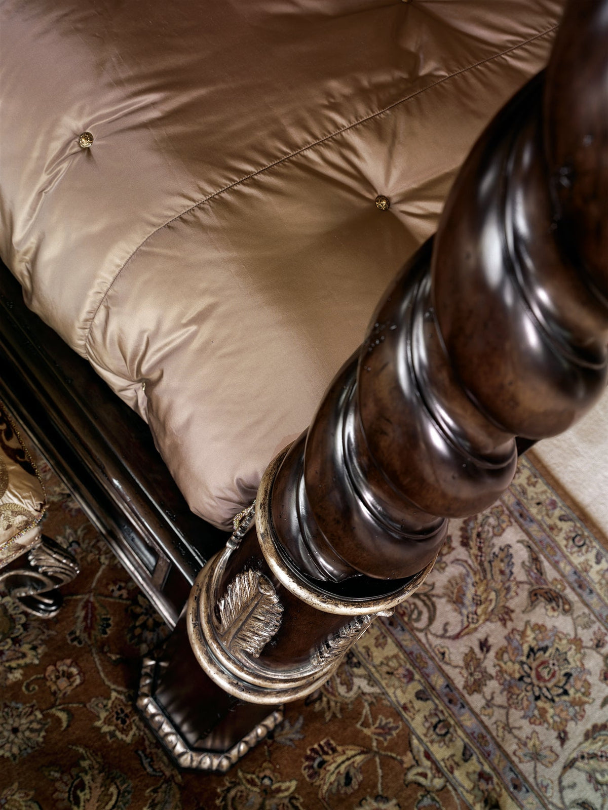 Maitland Smith Piazza San Marco Poster Bed - King (PSM91-5)