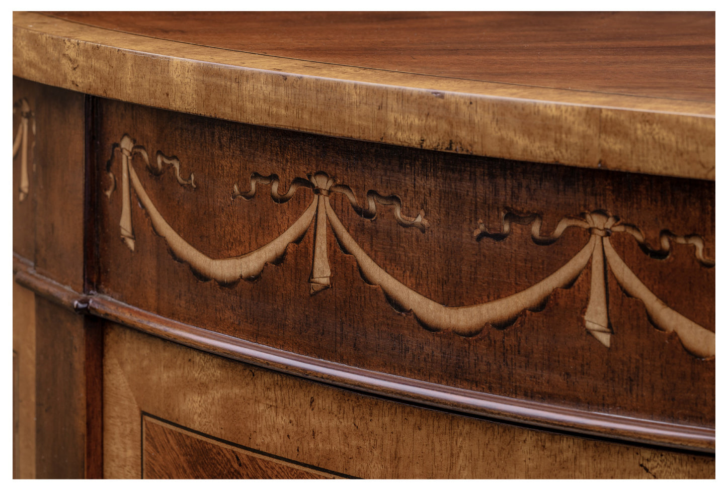 Maitland Smith Poise Chiffonier (SH14-020405M)