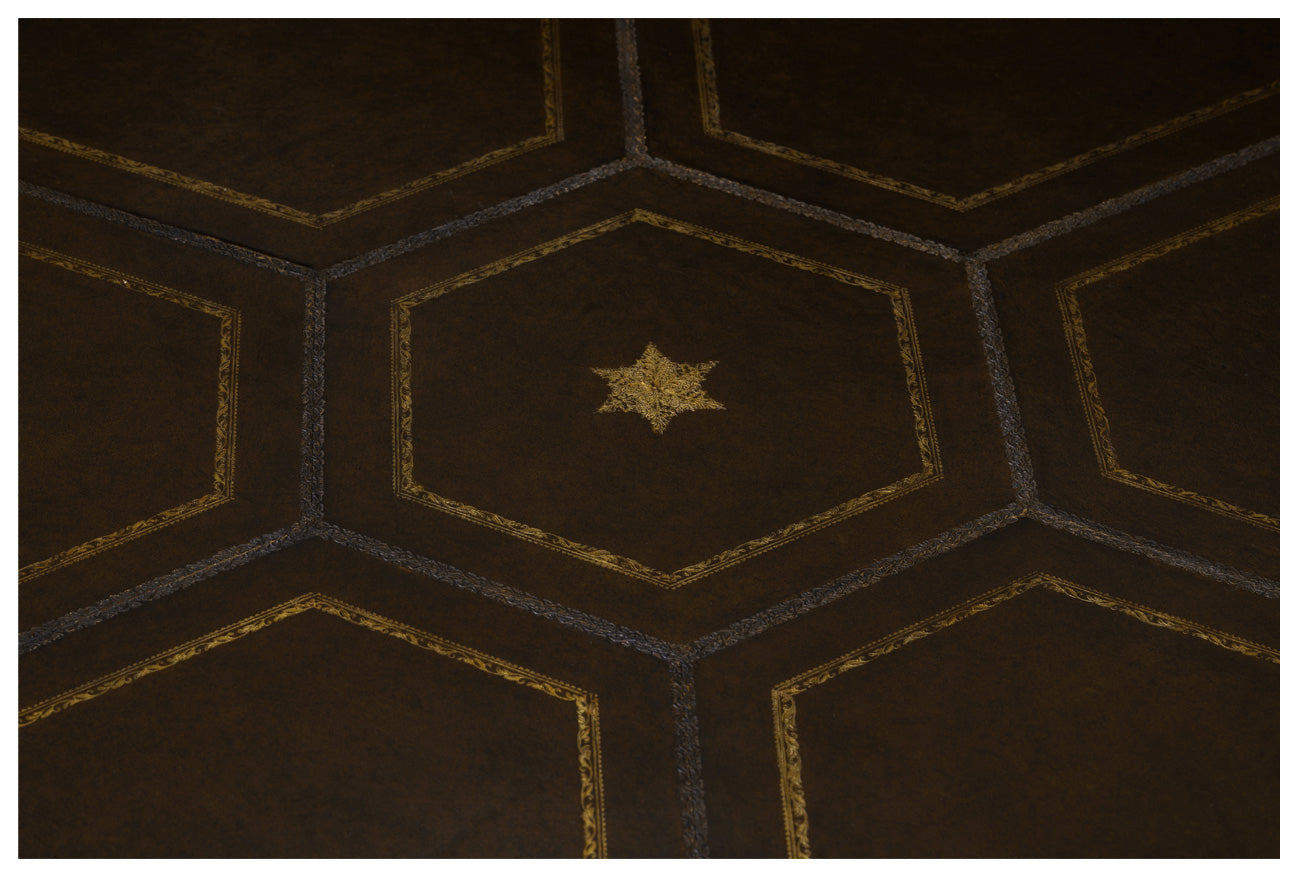 Maitland Smith Blade Game Table (SH05-062603W)