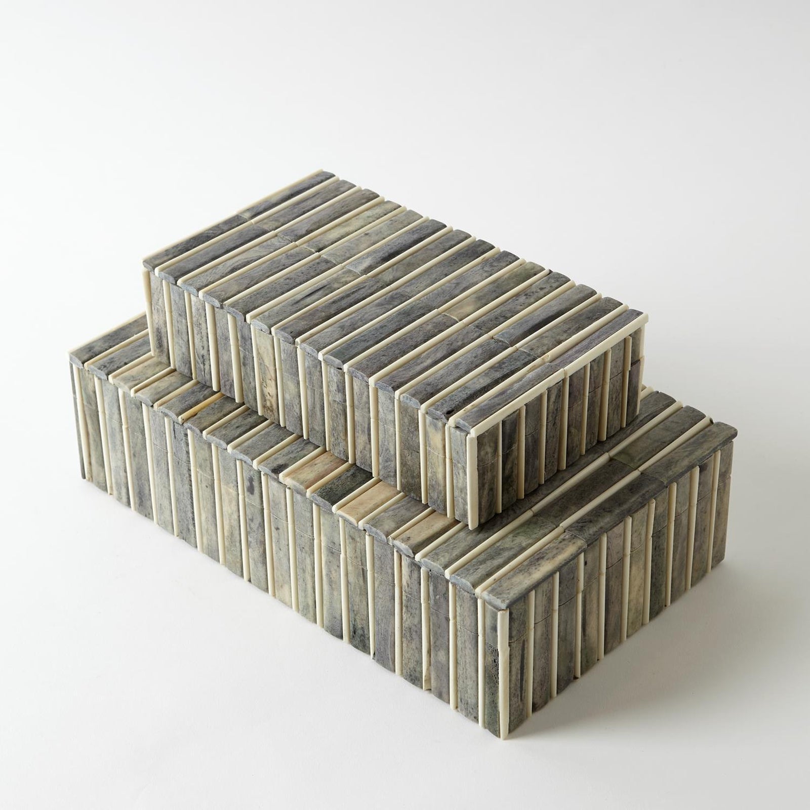 Global Views Bone Box-Grey/Ivory