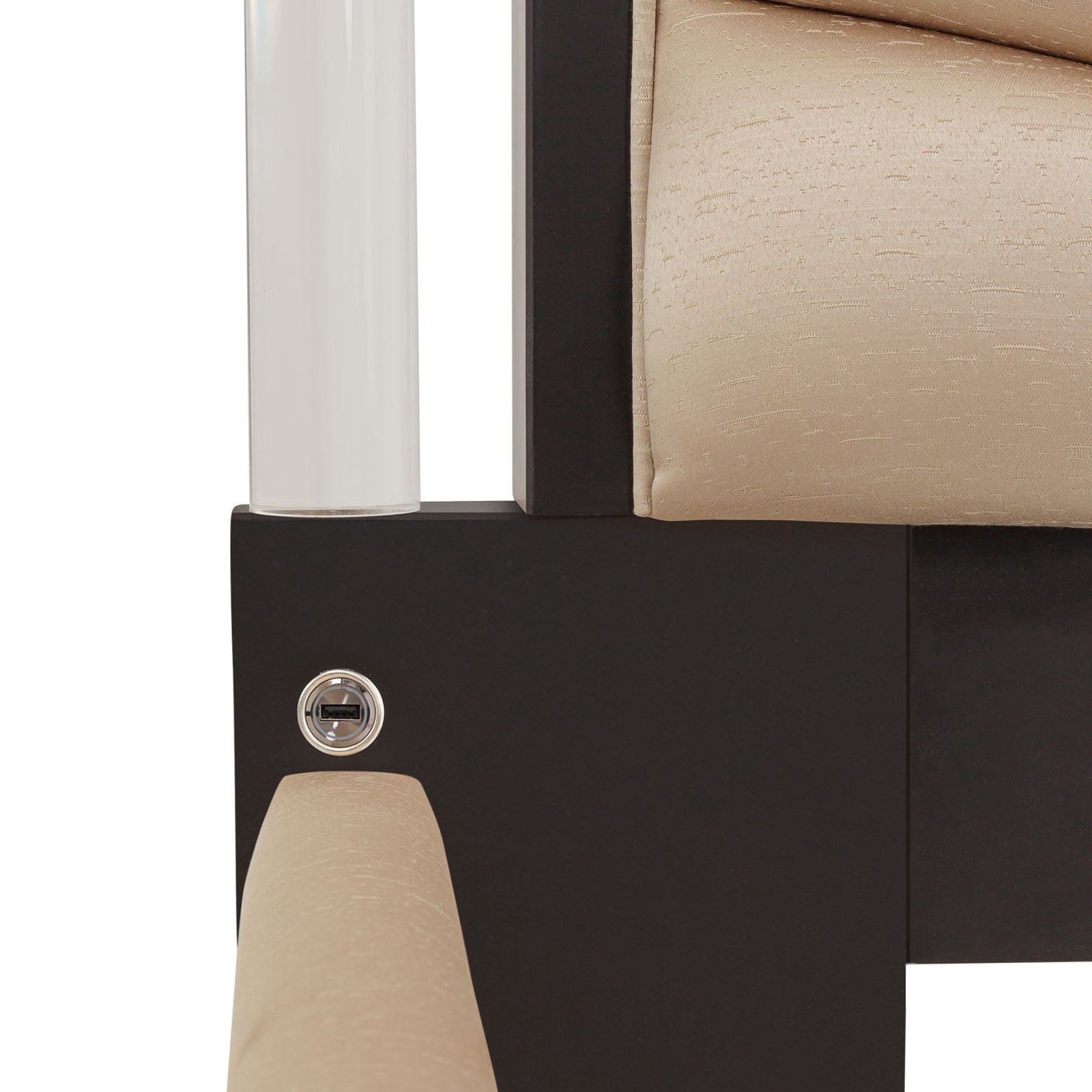 Michael Amini Malibu Crest Crotch Mahogany Scalloped Poster Bed