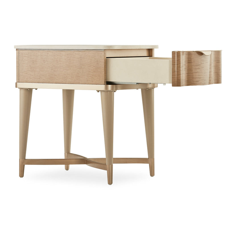 Michael Amini Malibu Crest End Table