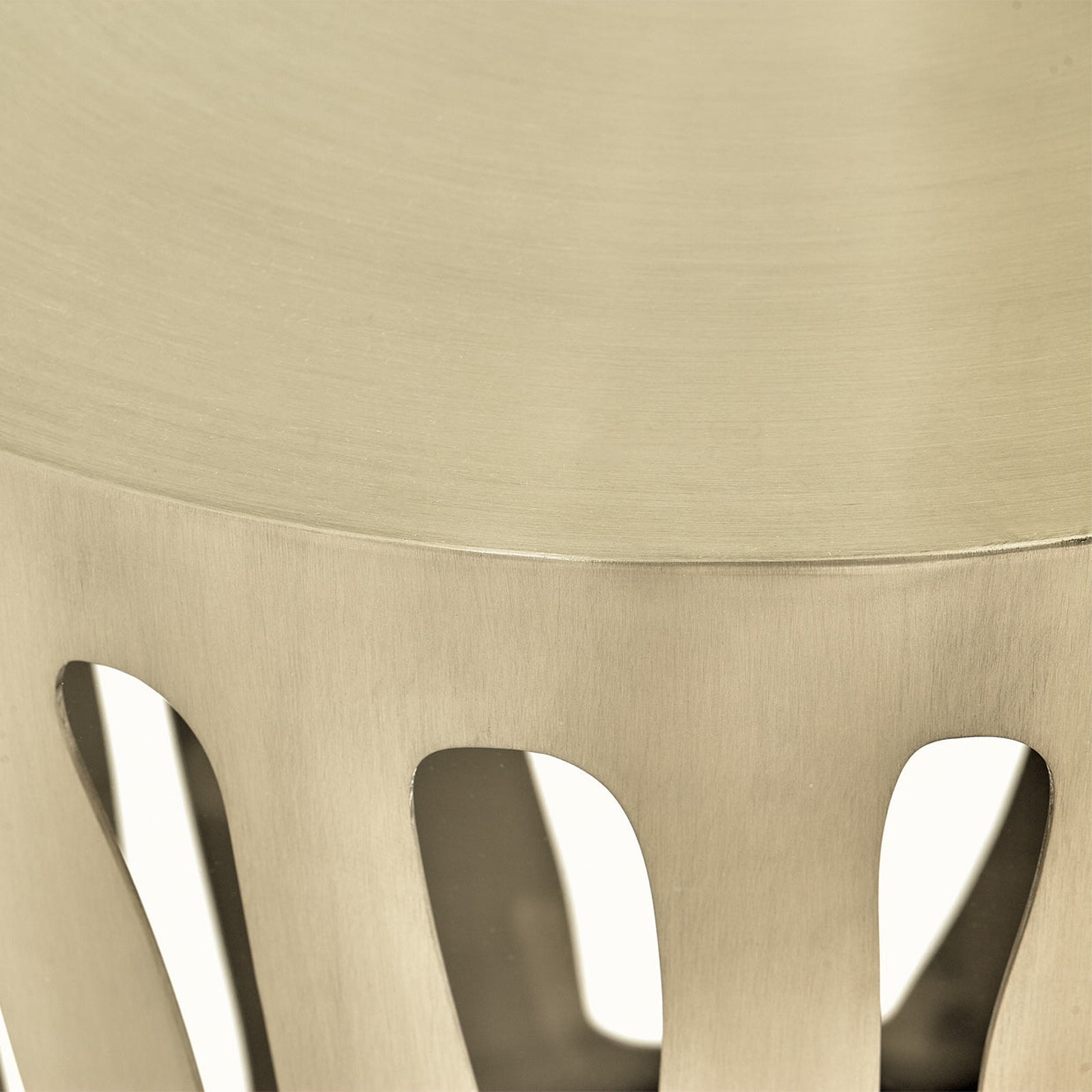 Michael Amini La Rachelle 54