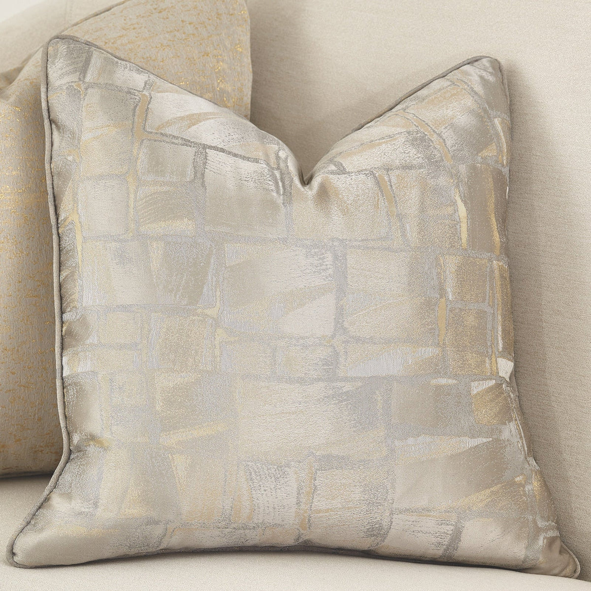 Michael Amini La Rachelle Sofa