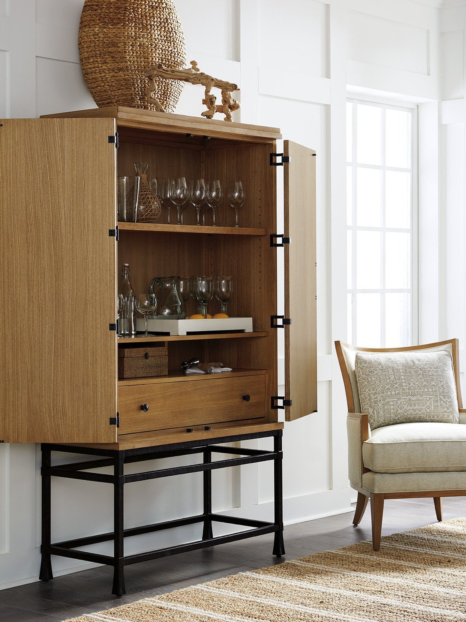 Barclay Butera Newport Jade Bar/Chest On Stand