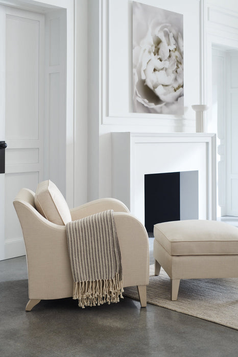Caracole Victoria By Schnadig Chair