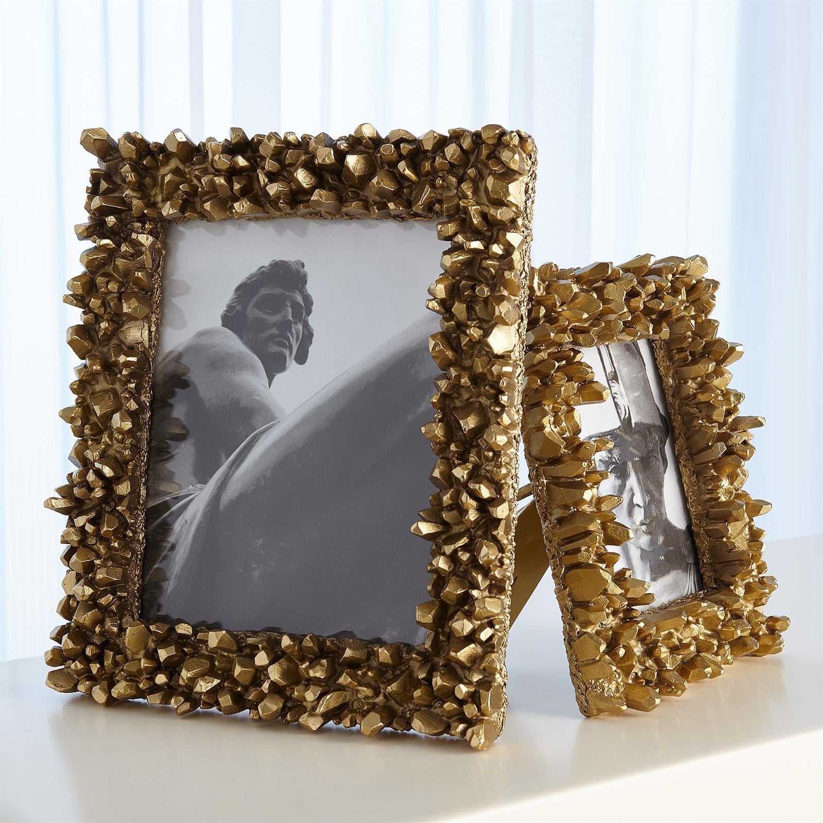 Global Views Facet Cluster Frame