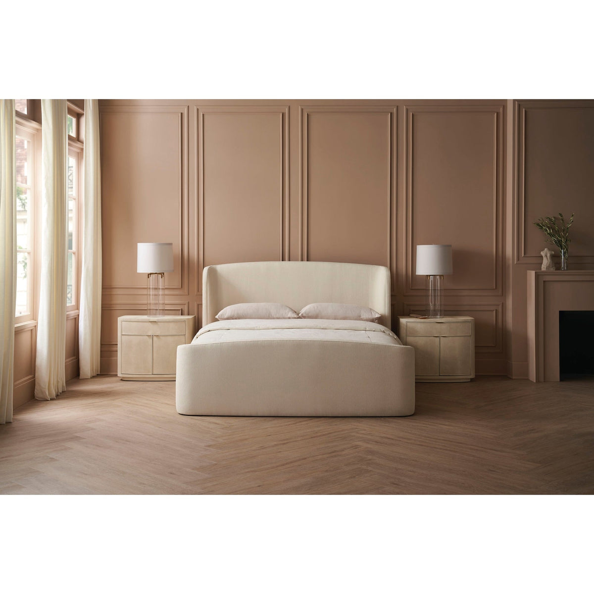 Caracole Classic Soft Embrace Bed