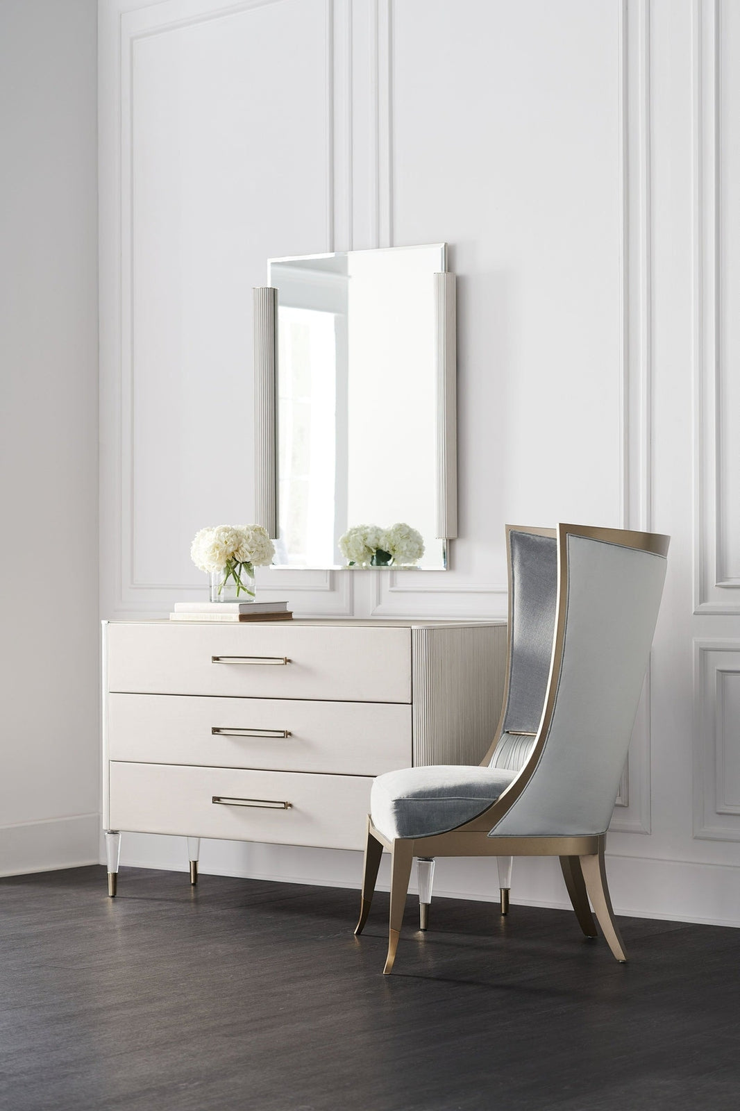 Caracole Classic Love to Look Mirror