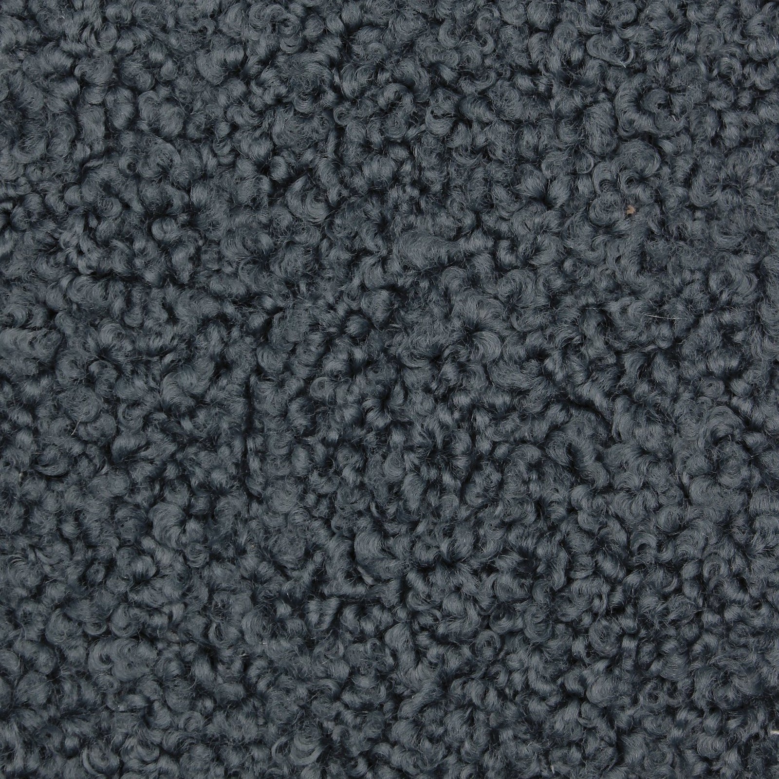 Caracole Upholstery Welt Played Loveseat