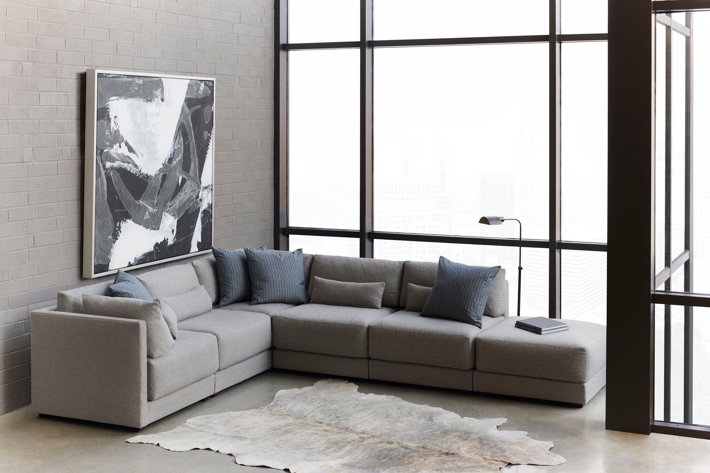 Vanguard Dove Bumper Ottoman