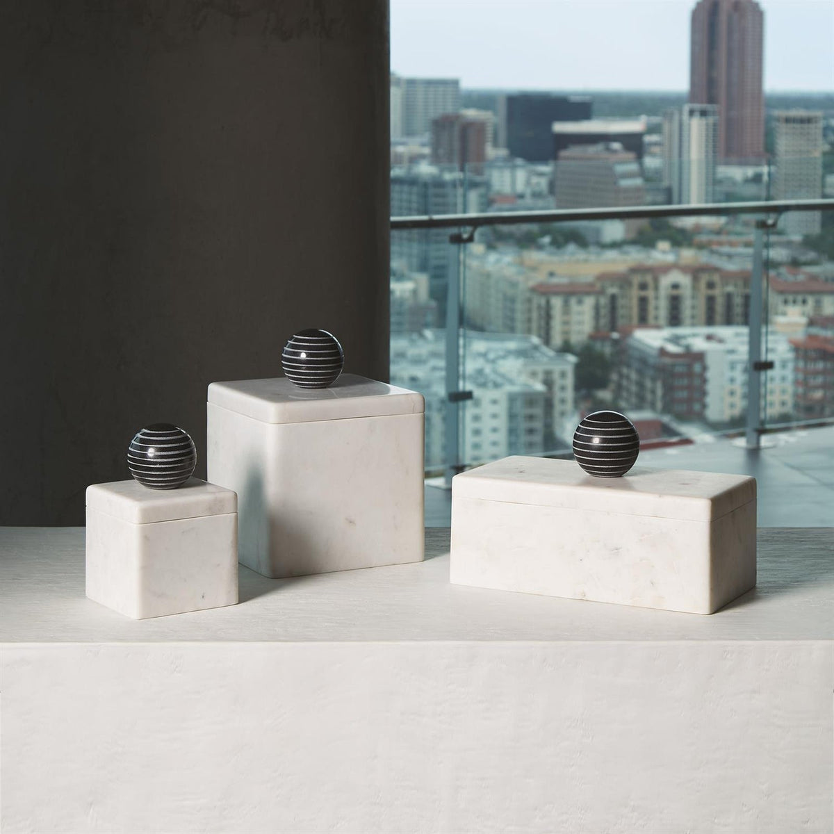 Citizen Artist for Global Views La Boite Box