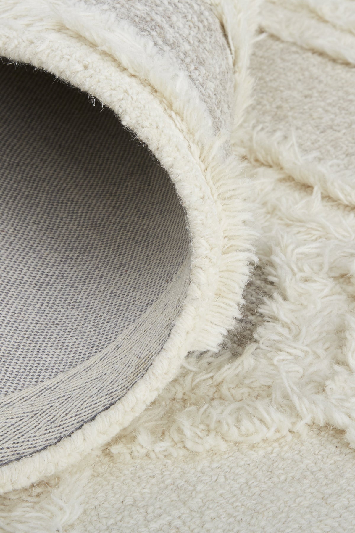 Feizy Anica 8013F Rug in Ivory / Taupe