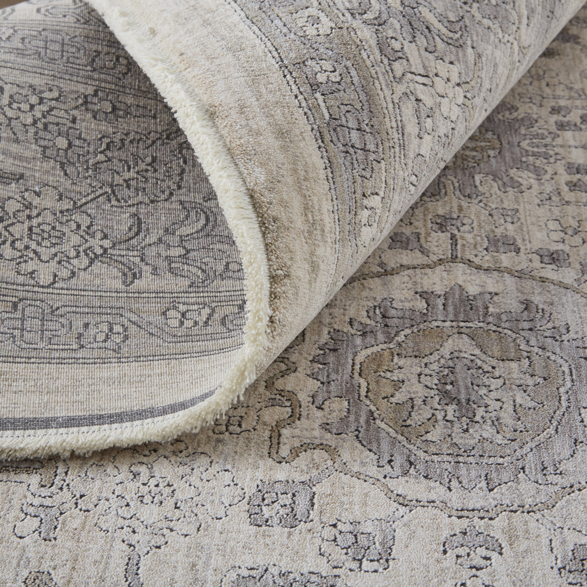 Feizy Marquette 3776F Rug in Beige / Gray