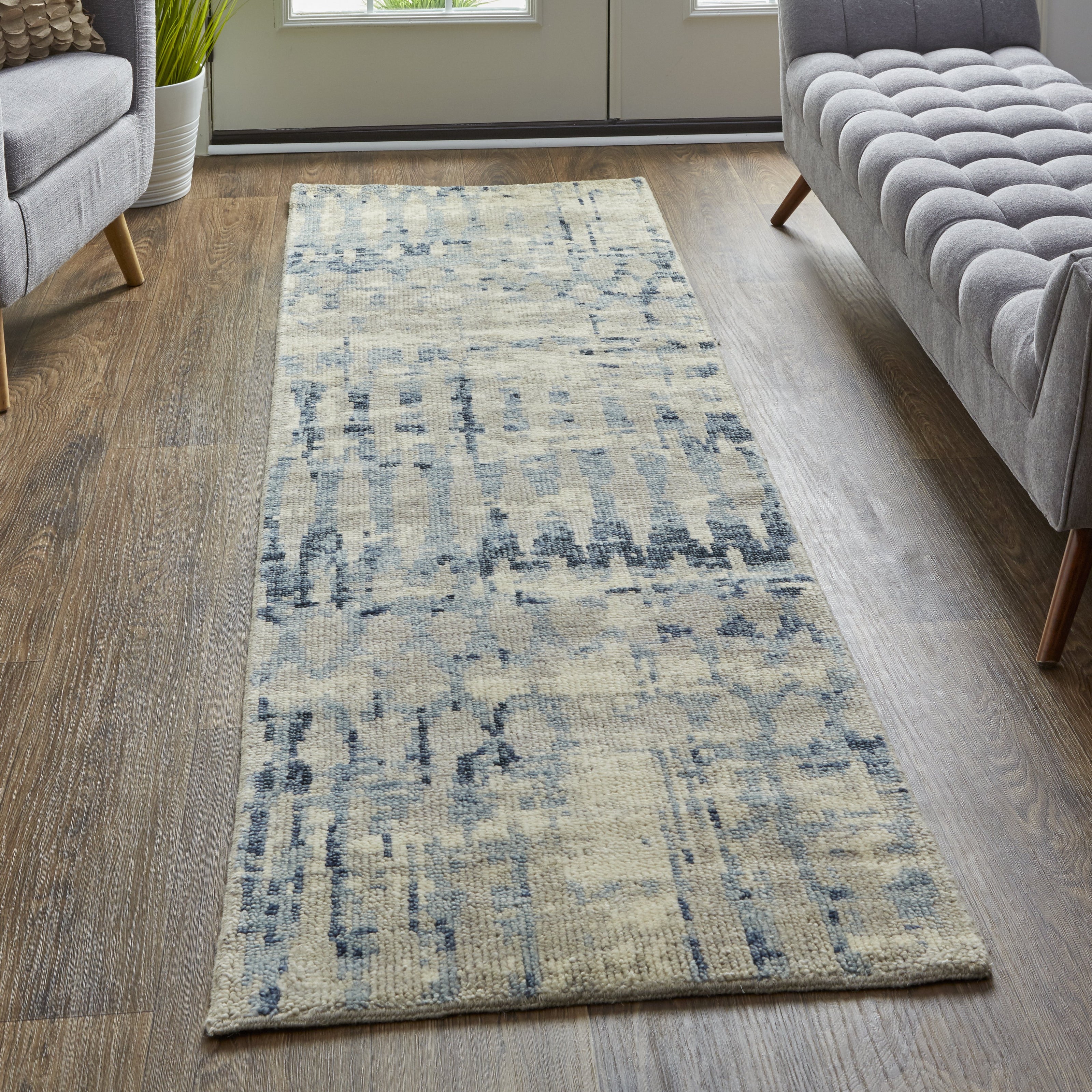 Feizy Palomar 6631F Rug in Tan / Blue