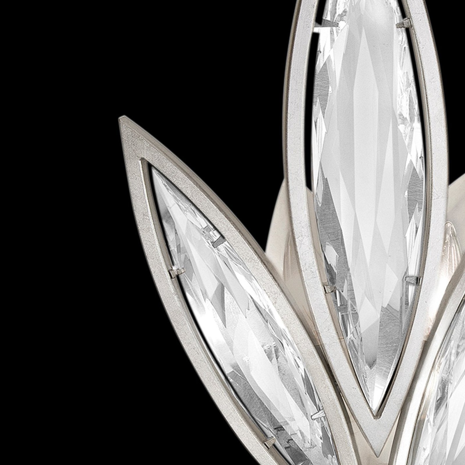 Fine Art Marquise 21