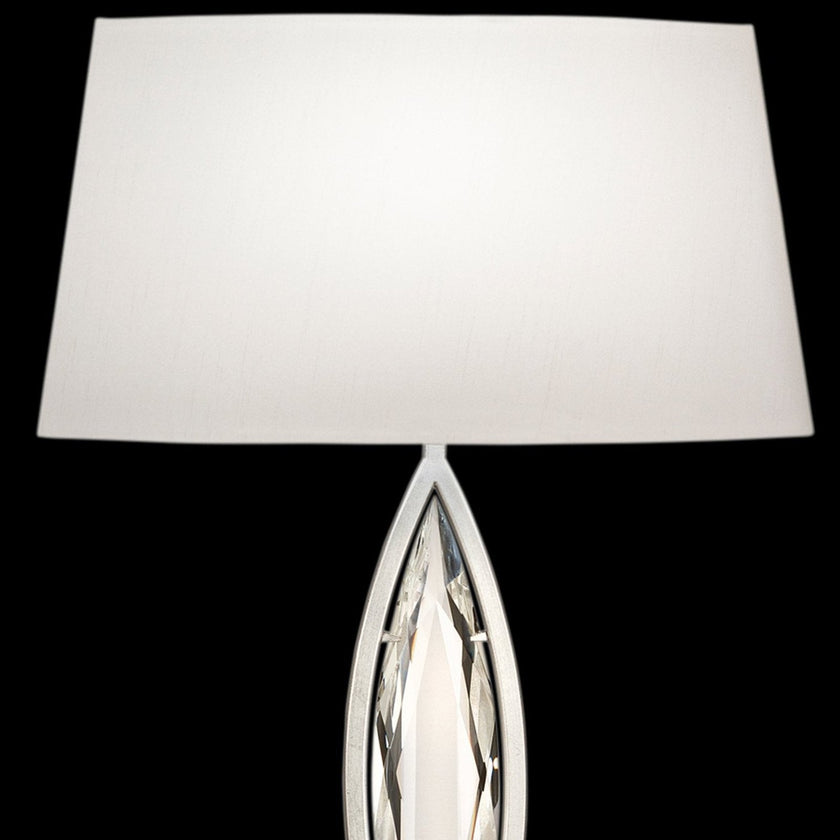 Fine Art Marquise 29