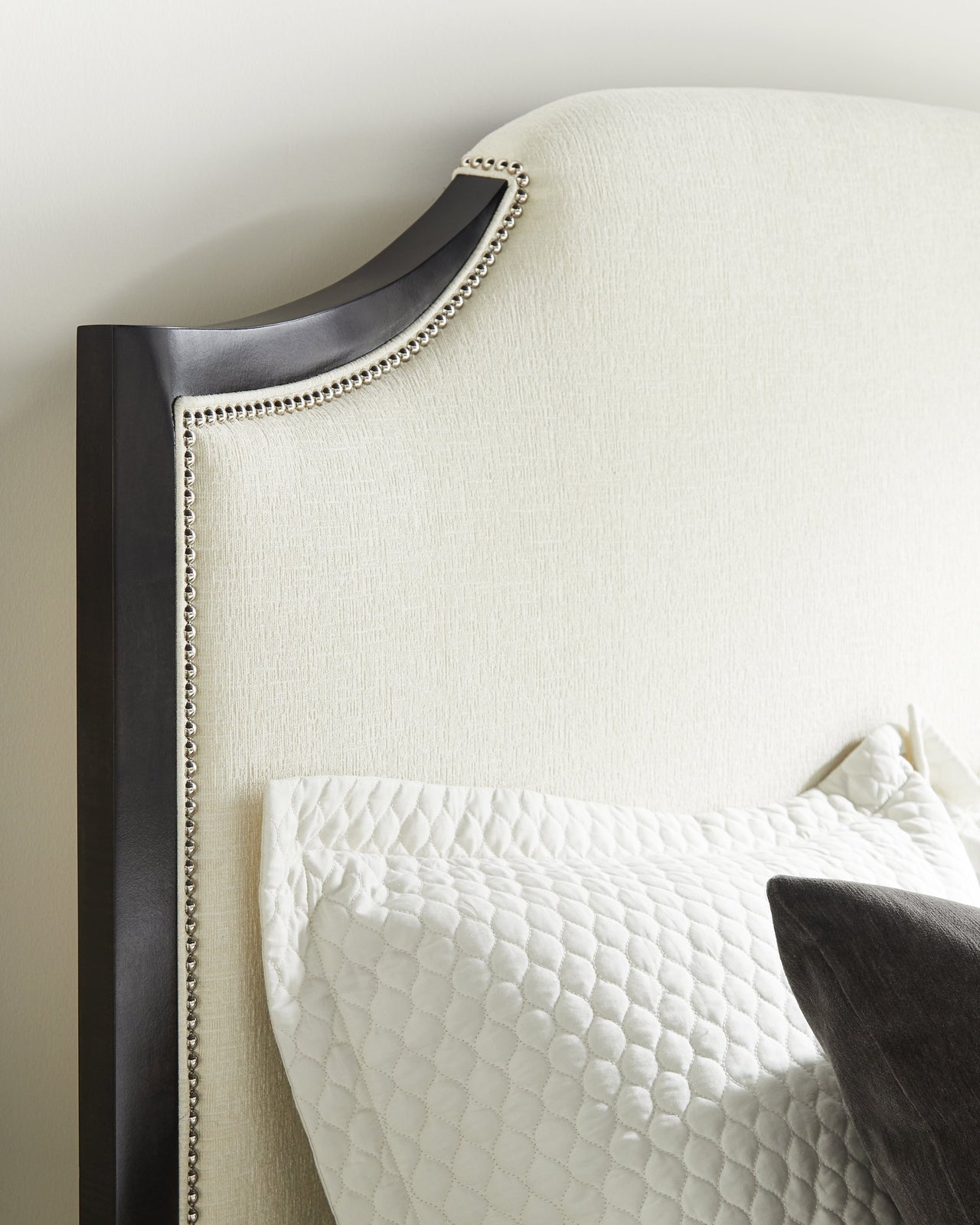 Vanguard Lillet Bed